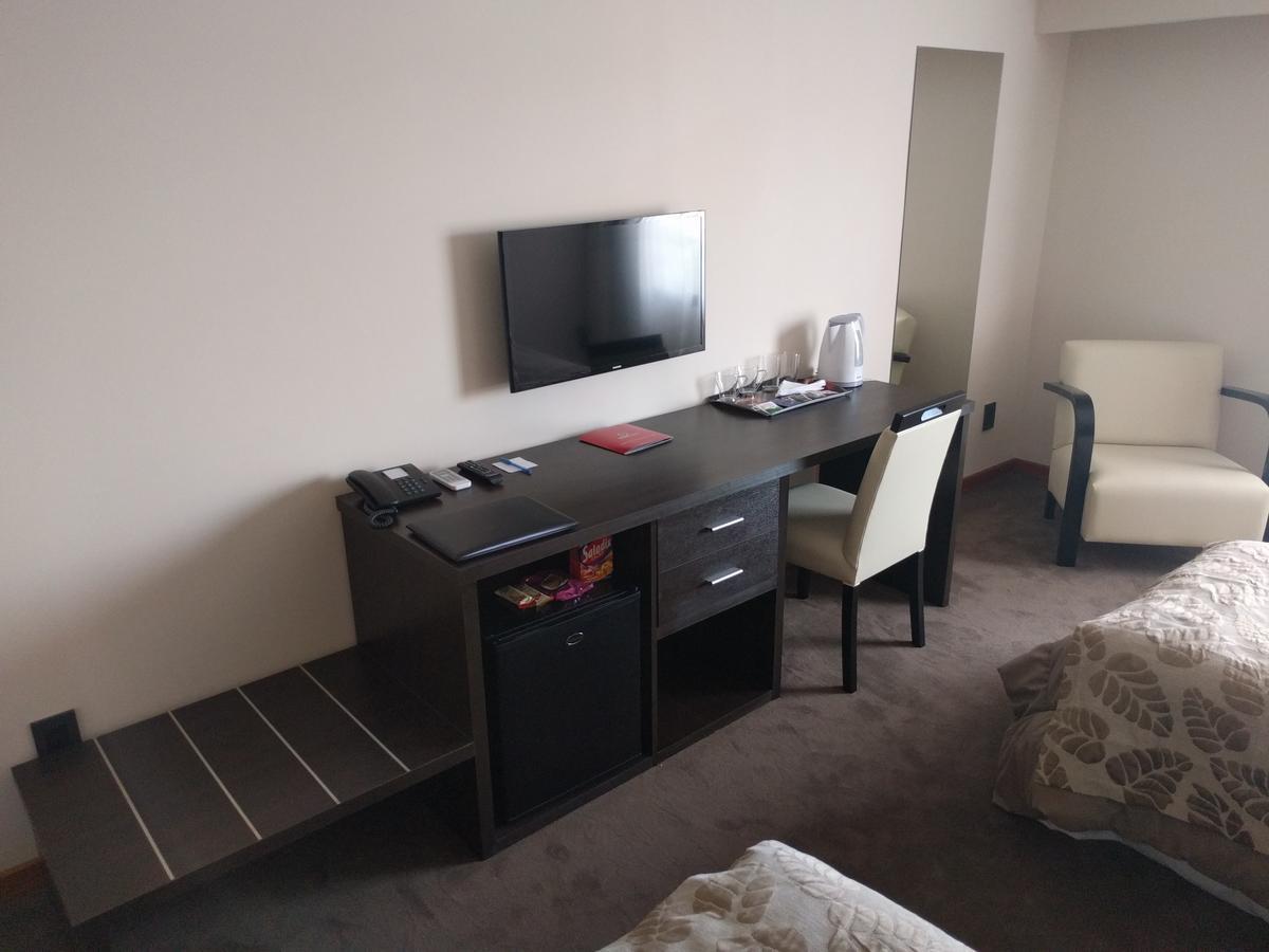Colon Center Hotell Eksteriør bilde