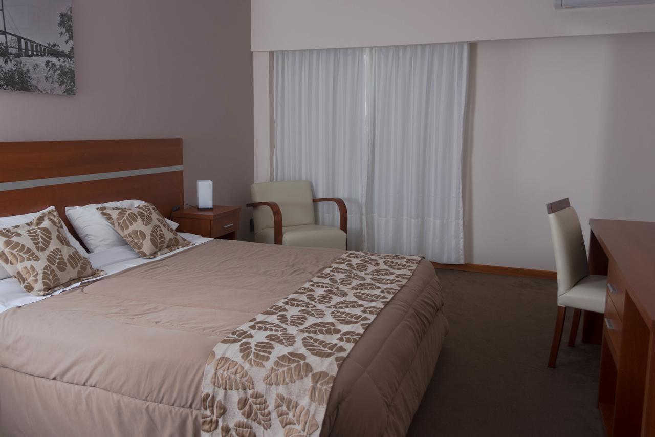 Colon Center Hotell Eksteriør bilde