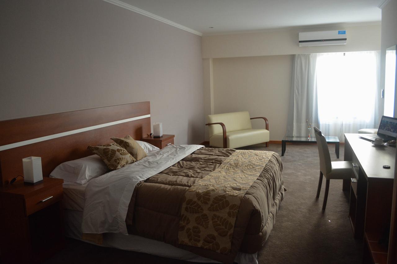 Colon Center Hotell Eksteriør bilde